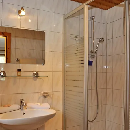 Haus Alpenruh Penzion Sankt Leonhard im Pitztal