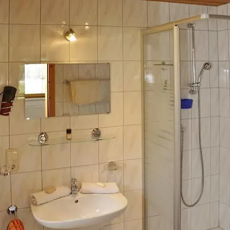 Haus Alpenruh Penzion 3*